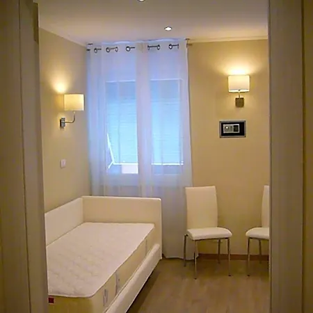 Grignetti Bed 4* ترييستي