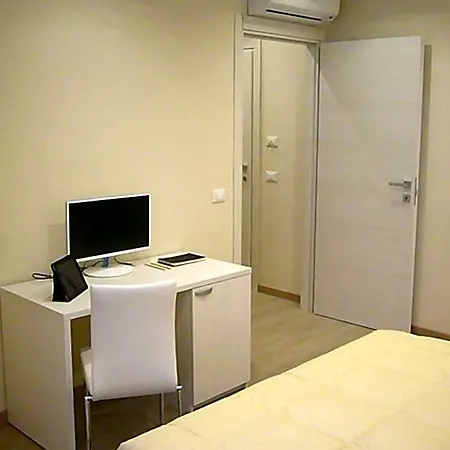 Grignetti Bed Trieste
