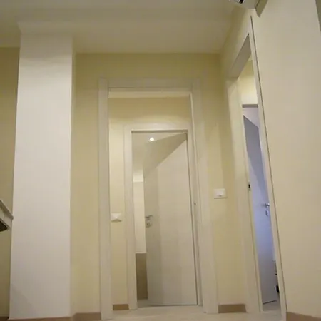 Grignetti Bed 4* ترييستي